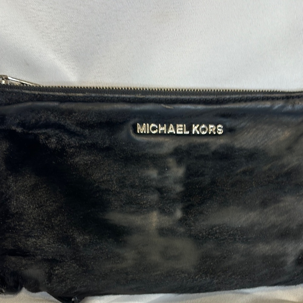 Michael Kors Black Clutch leather - faux fur - Picture 2 of 5